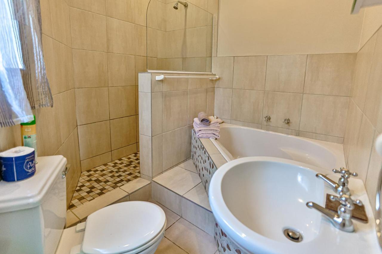 Zuider Zee Guest House Ballito Extérieur photo
