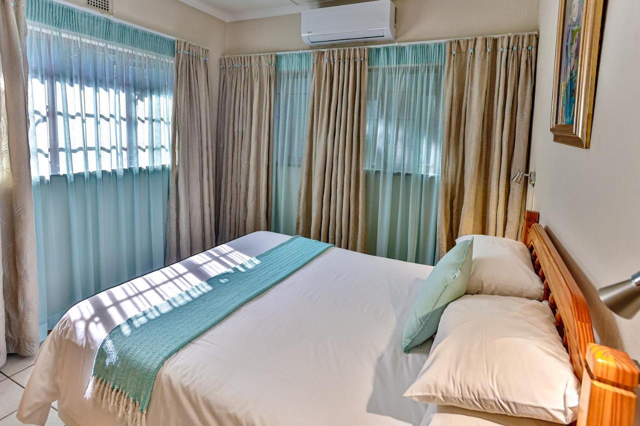 Zuider Zee Guest House Ballito Extérieur photo