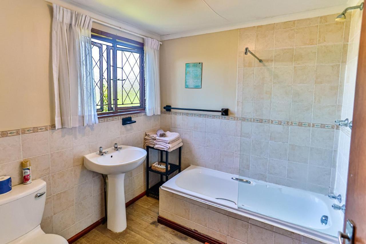 Zuider Zee Guest House Ballito Extérieur photo