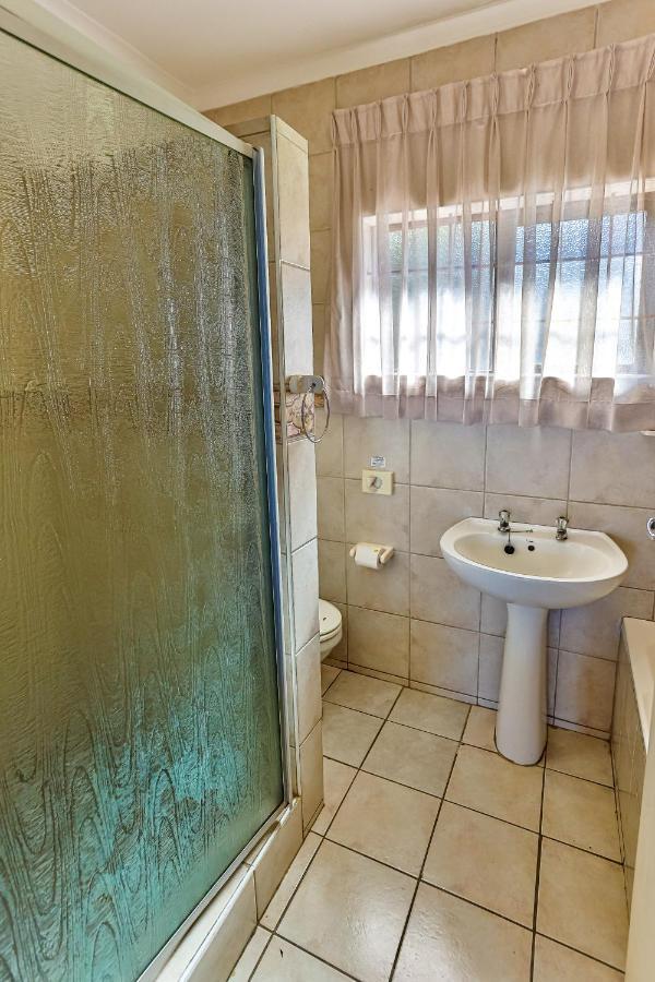 Zuider Zee Guest House Ballito Extérieur photo